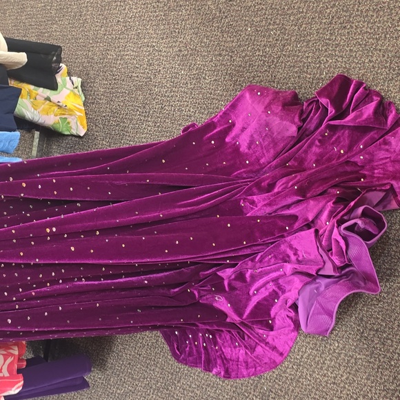 Magenta Stretch Velvet Prom Dress - Picture 5 of 6